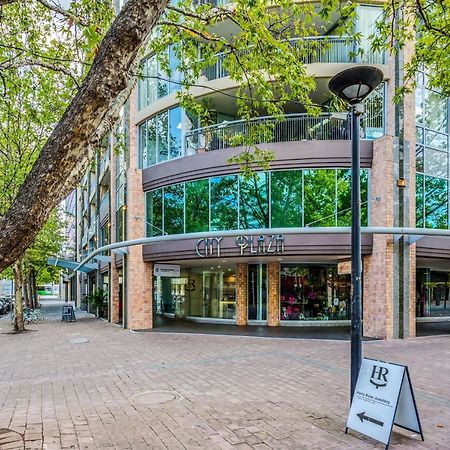 Dana-Spacious Private Room In Shared 2-Bedroom Apartment-1 Canberra Exterior foto