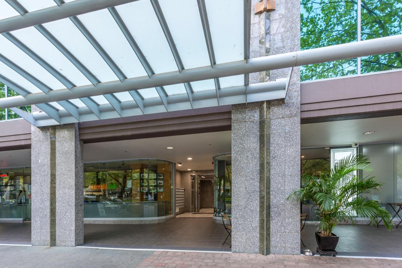 Dana-Spacious Private Room In Shared 2-Bedroom Apartment-1 Canberra Exterior foto